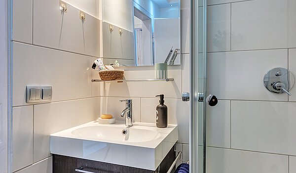 多层公寓 与 1 房间 | München-Schwabing | 70454 | Duschbad mit...