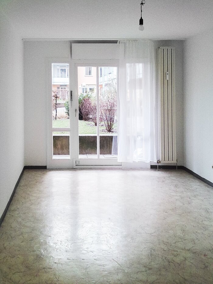 多层公寓 与 1 房间 | München-Isarvorstadt | 1902D7 | Wohn-Schlafraum