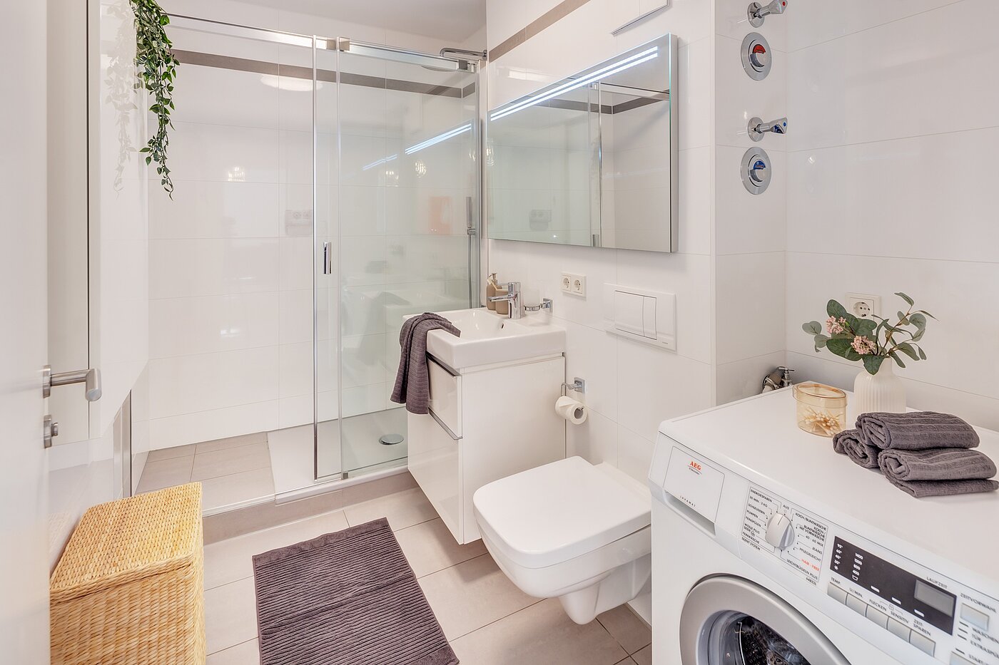 多层公寓 与 2.5 房间 | München-Obergiesing | 70270 | Badezimmer