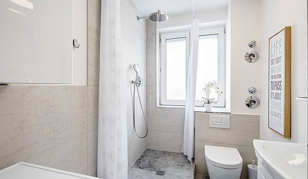 多层公寓 与 2 房间 | München-Allach | 70412 | ...Duschbad