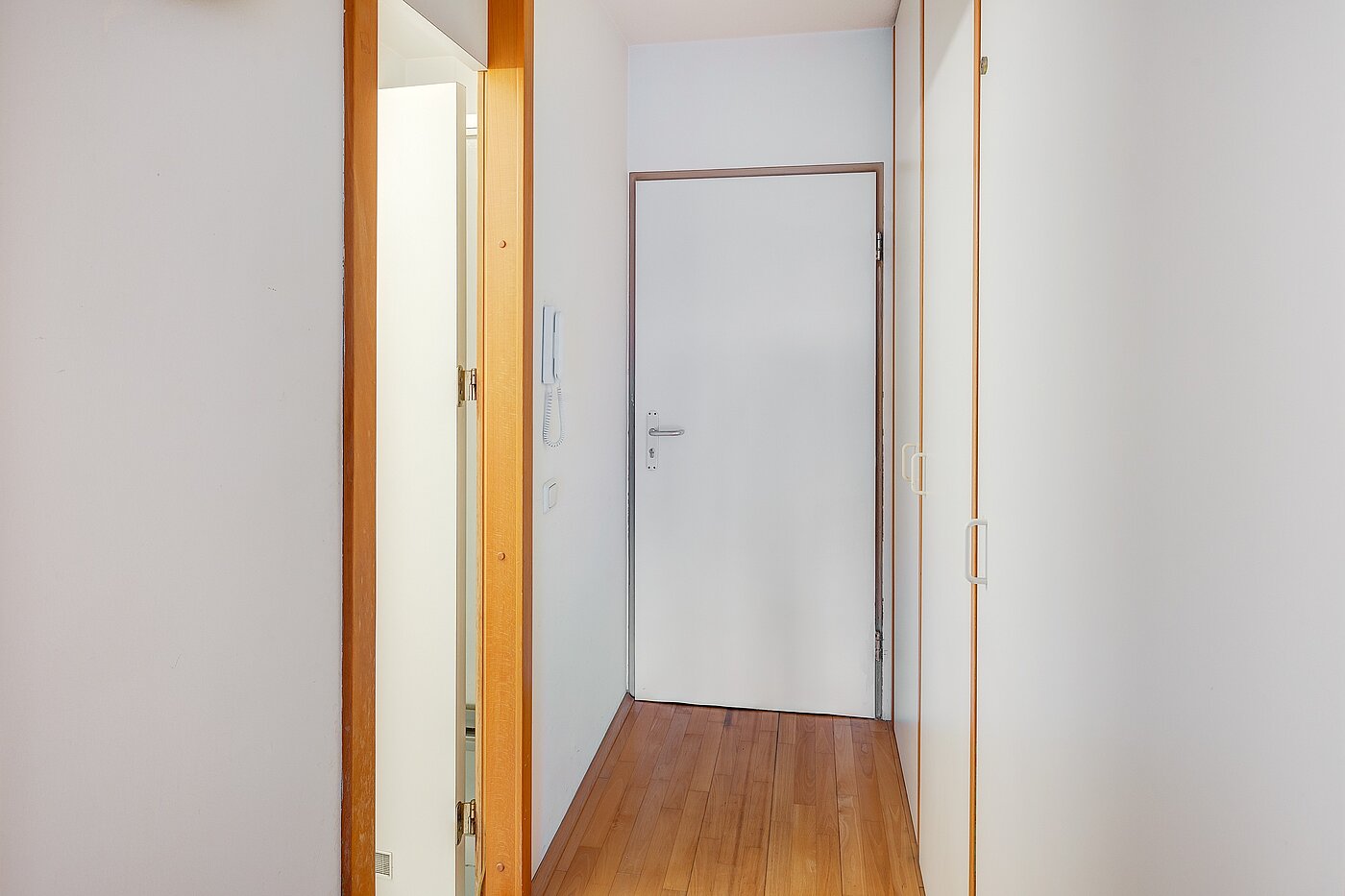 多层公寓 与 1 房间 | München-Maxvorstadt | 70087 | Diele mit...