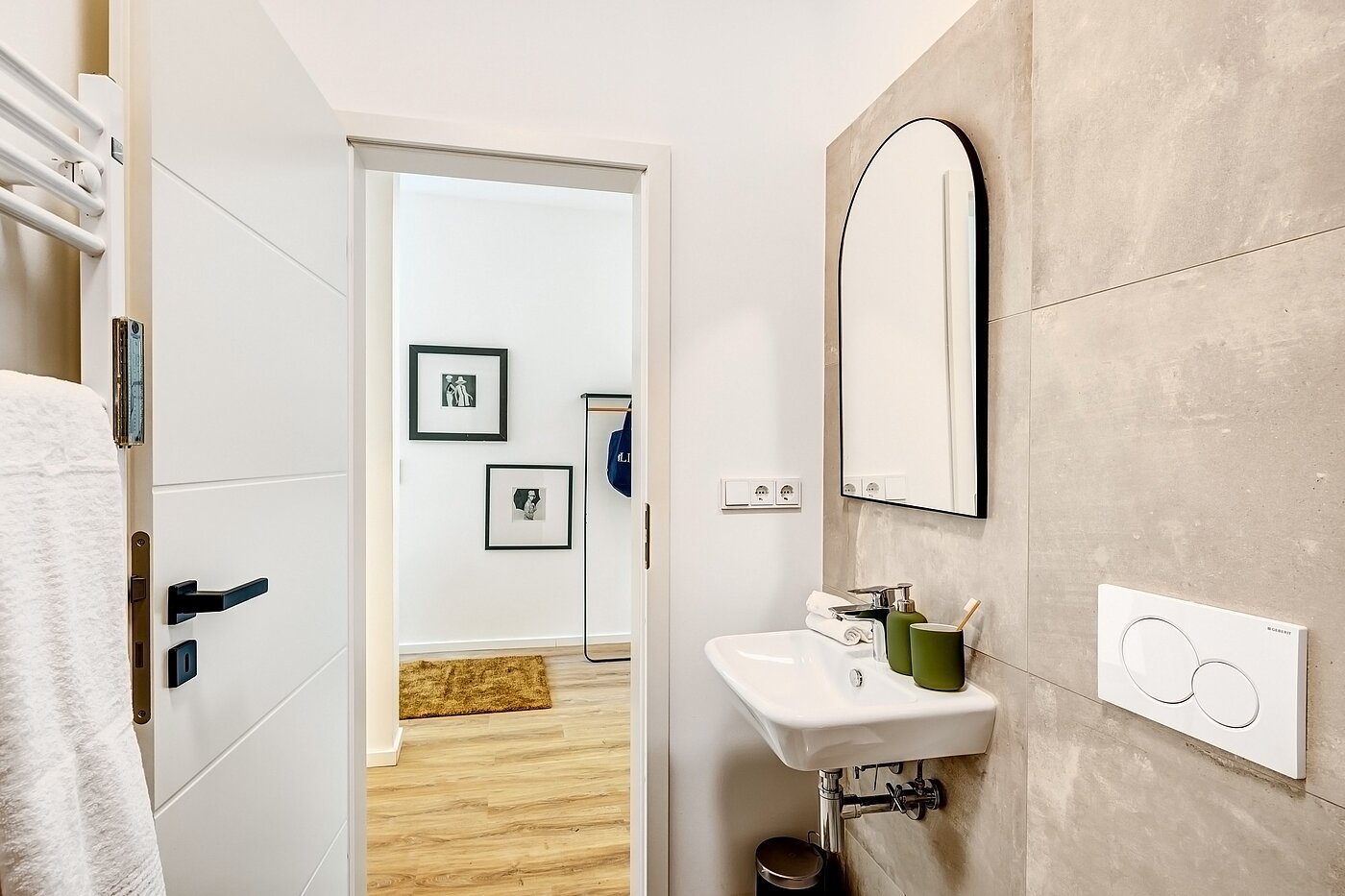 多层公寓 与 2.5 房间 | München-Obermenzing | 700191 | ...mit Handtuchheizkörper
