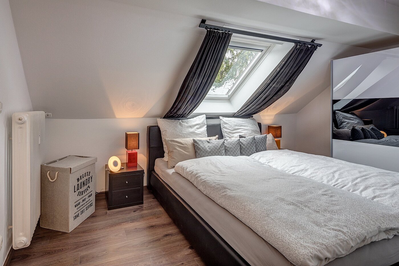 阁楼公寓 与 3 房间 | München-Hasenbergl | 1803ML5 | Großzügiges Schlafzimmer
