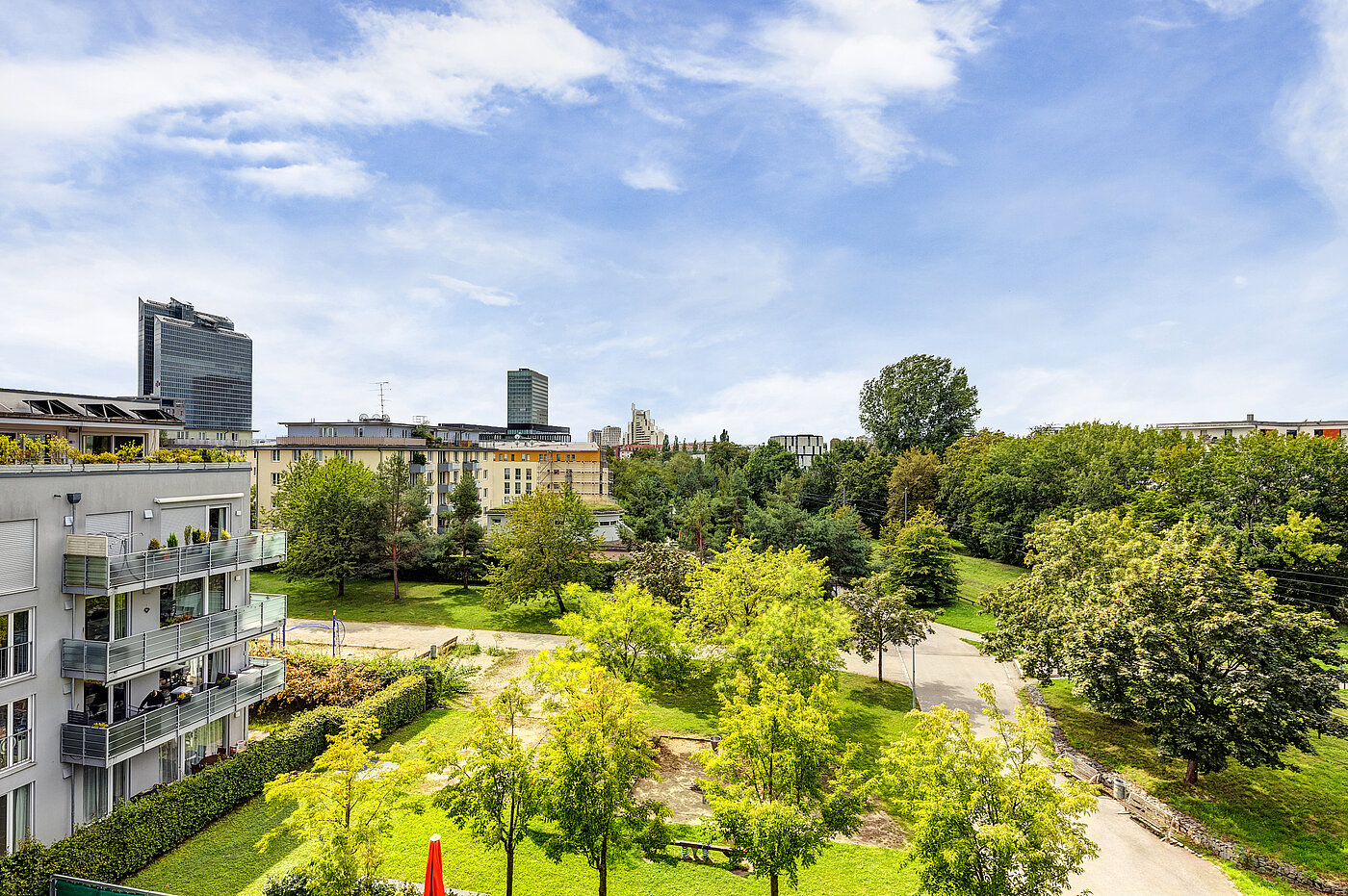多层公寓 与 2 房间 | München-Schwabing | 70153