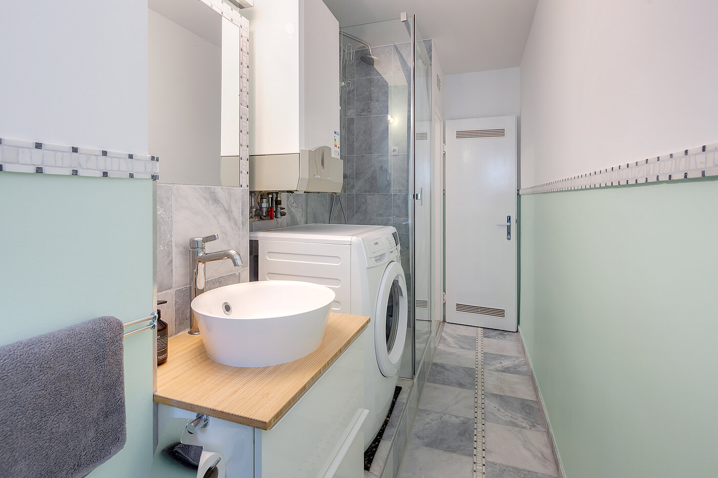 多层公寓 与 2 房间 | München-Sendling | 70414 | Badezimmer