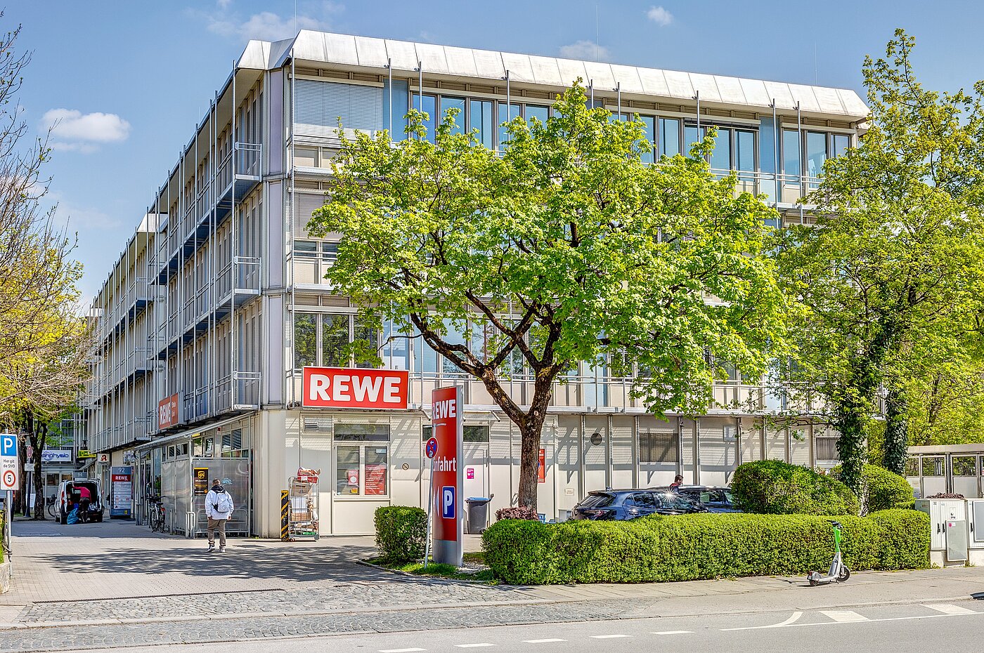 多层公寓 与 1 房间 | München-Johanneskirchen | 2204ML7 | Diverse Einkaufsmöglichkeiten i.d. Nähe