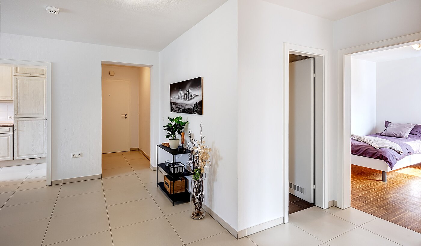 多层公寓 与 3.5 房间 | 70284 | Blick zum Eingang