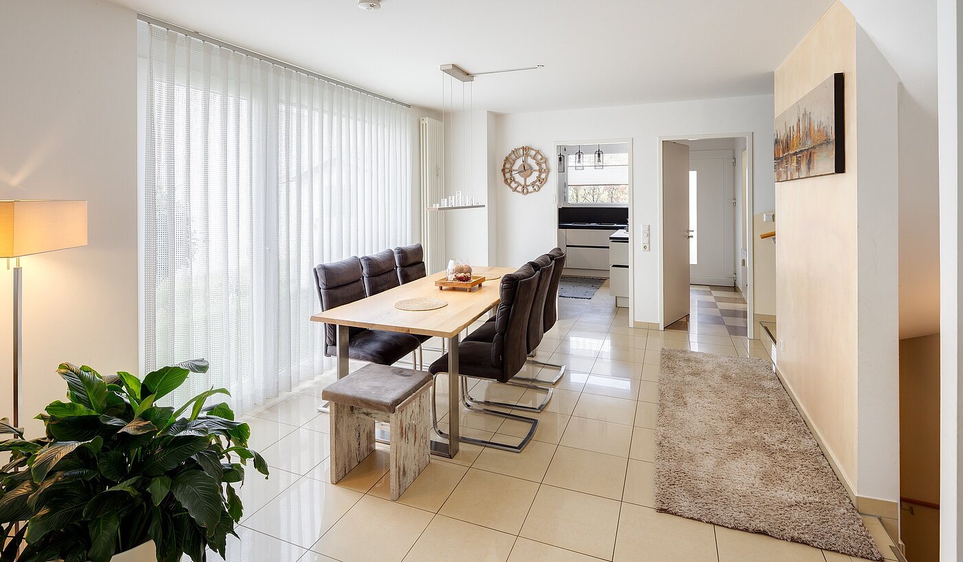 联排别墅 与 5 房间 | Unterföhring | 70119 | ...Essen