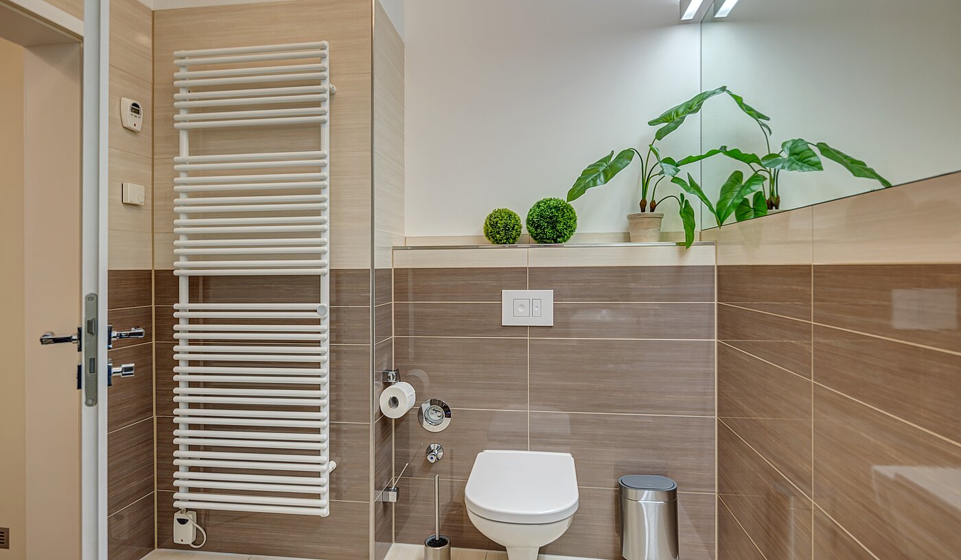 多层公寓 与 1 房间 | München-Neuhausen | 70235 | ...und Handtuchheizkörper