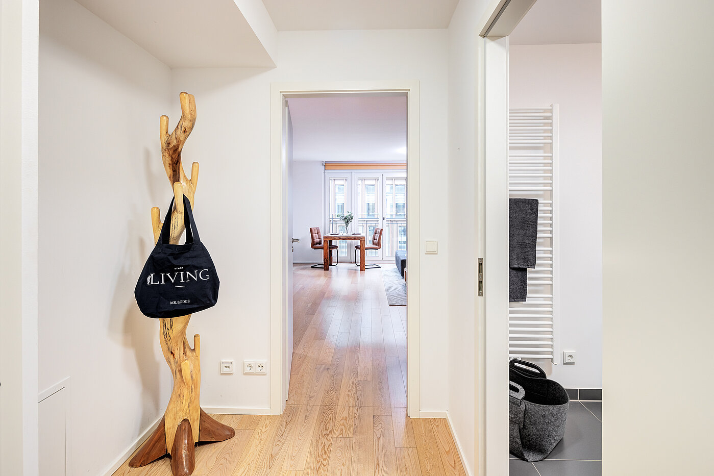 多层公寓 与 2 房间 | München-Bogenhausen | 70160 | Entreé