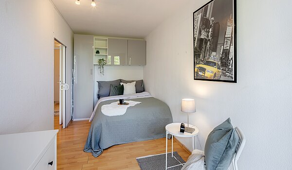 多层公寓 与 2 房间 | München-Sendling-Westpark | 2204ML2 | Schlafzimmer mit Zugang...