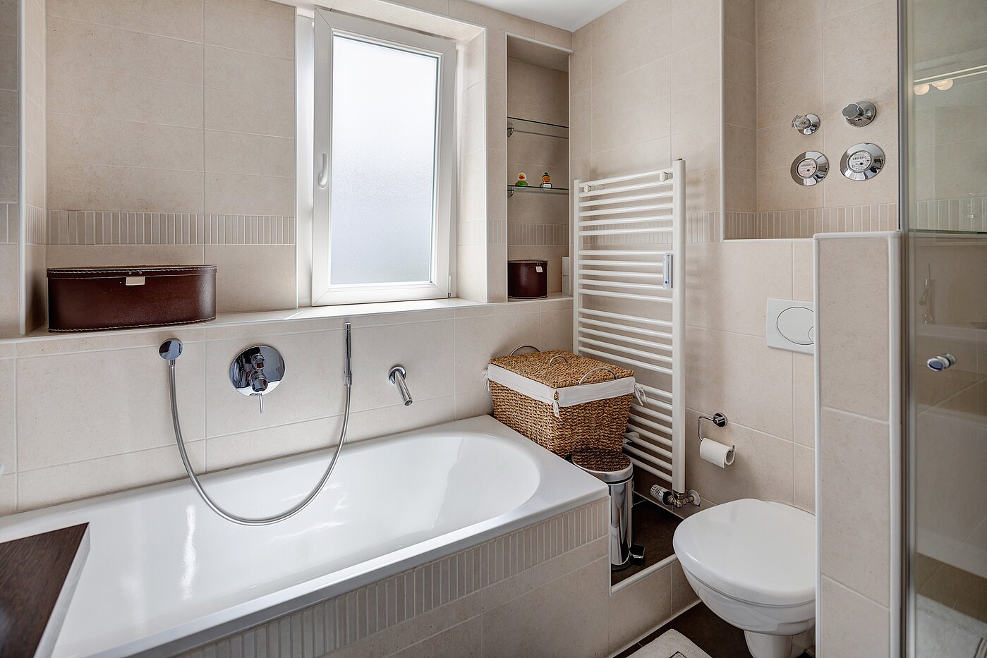 复式公寓 与 2.5 房间 | München-Ludwigsvorstadt | 2111ML5 | ...mit Badewanne...