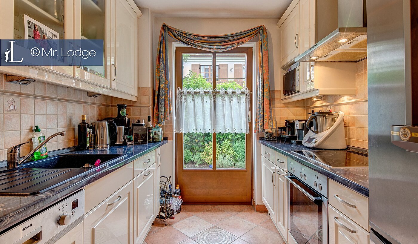 一楼公寓 与 2 房间 | München-Lochhausen | 1706ML1 | Küche/Frühstücksterrasse-Ost