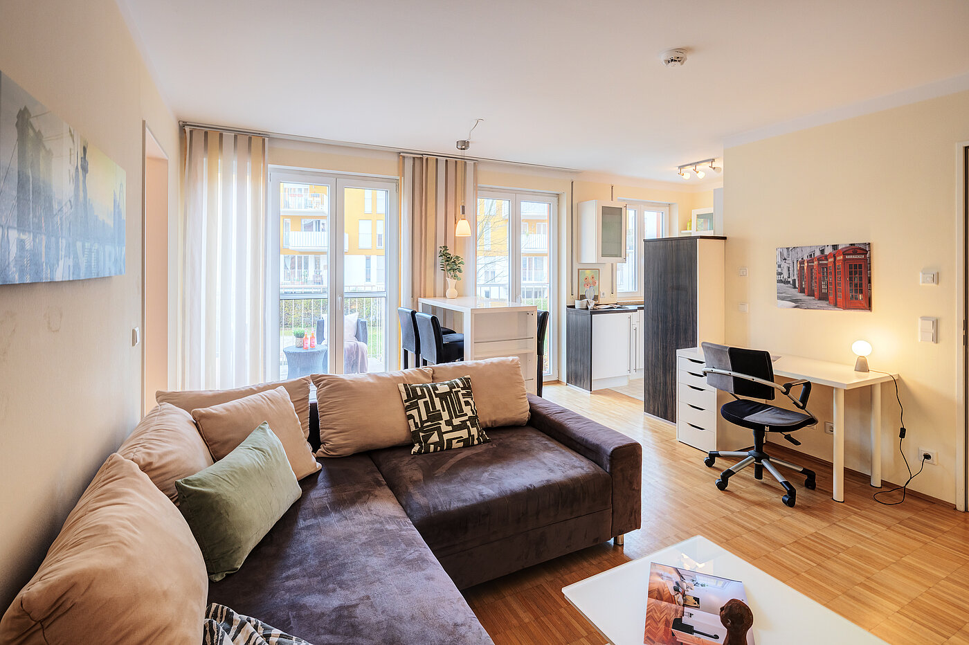 多层公寓 与 2 房间 | München-Schwabing | 703161 | Wohnzimmer