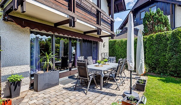 排角屋 与 6 房间 | Germering | 70033 | ...sonnigen Südwesterrasse