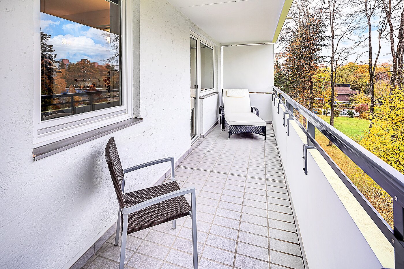 多层公寓 与 2 房间 | München-Perlach | 70300 | Balkon