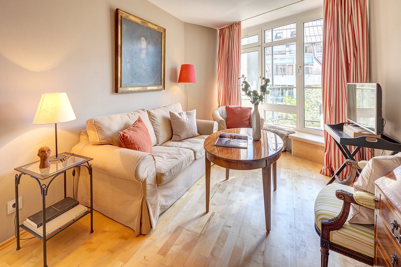 多层公寓 与 1.5 房间 | München-Maxvorstadt | 70480 | Wohnzimmer