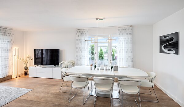 顶层公寓 与 3 房间 | München-Riem | 70468 | ...Essbereich mit...