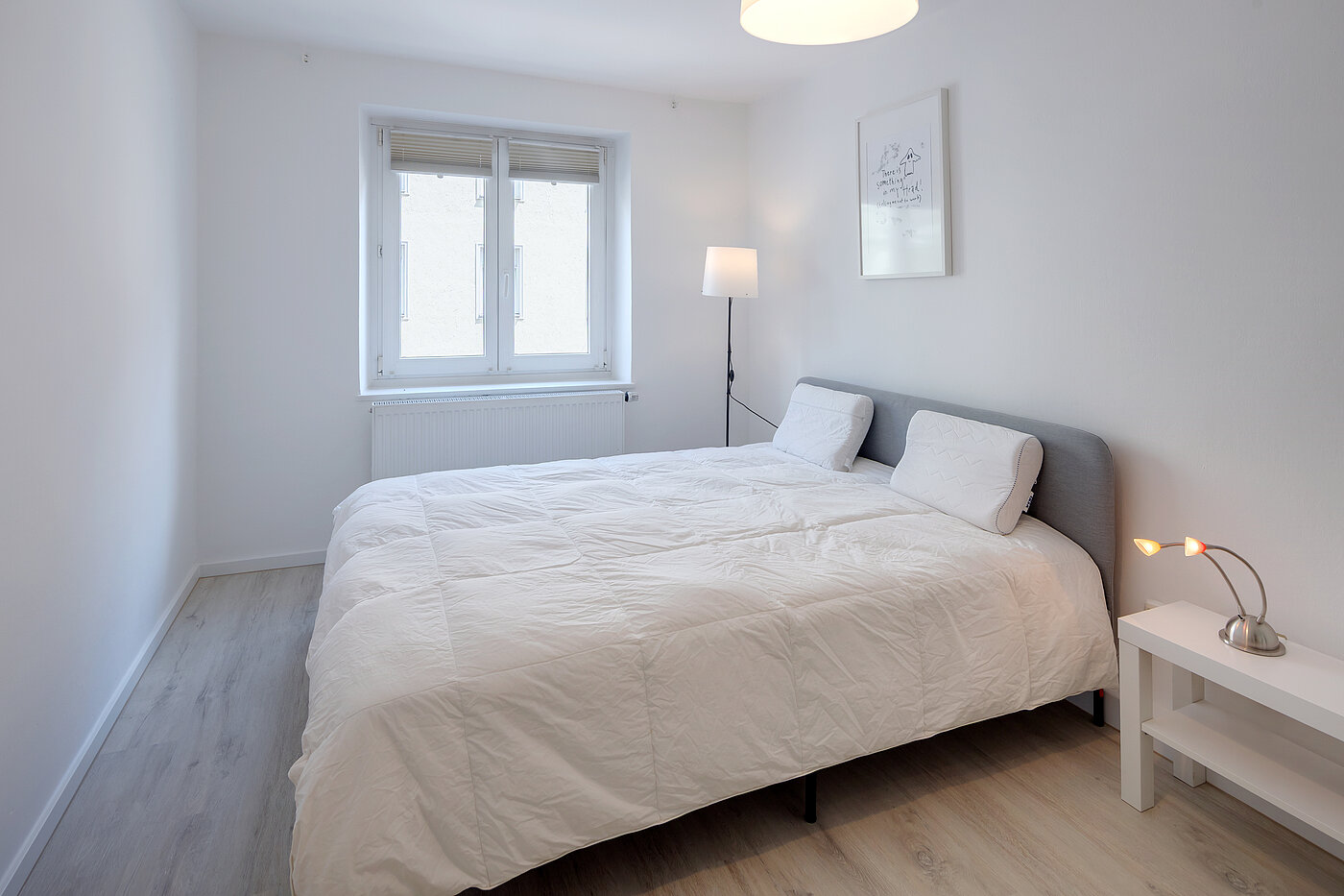 多层公寓 与 2 房间 | München-Sendling | 70414 | Großes Bett