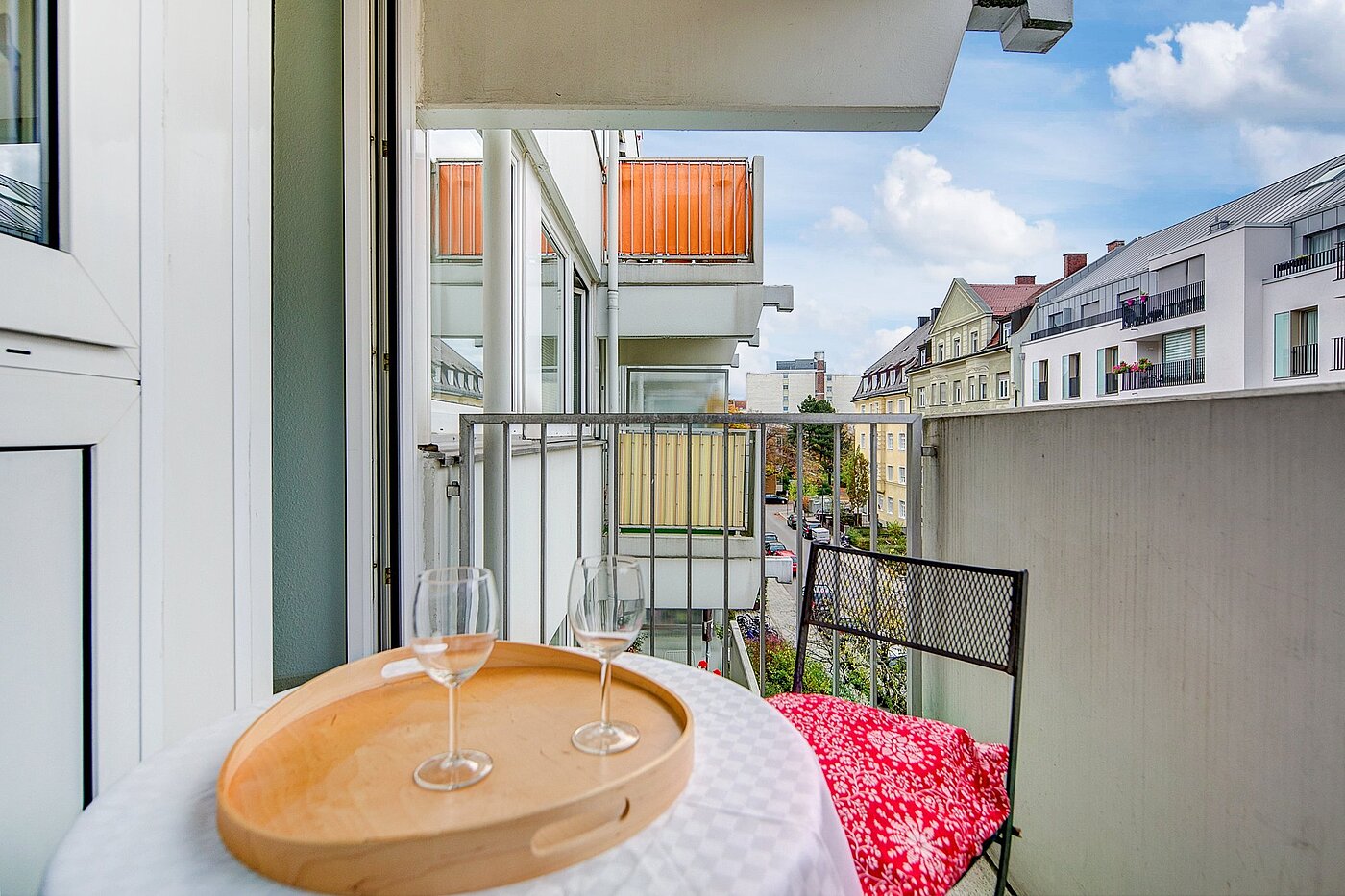 多层公寓 与 1 房间 | München-Neuhausen | 1911ML8 | Sonniger Balkon
