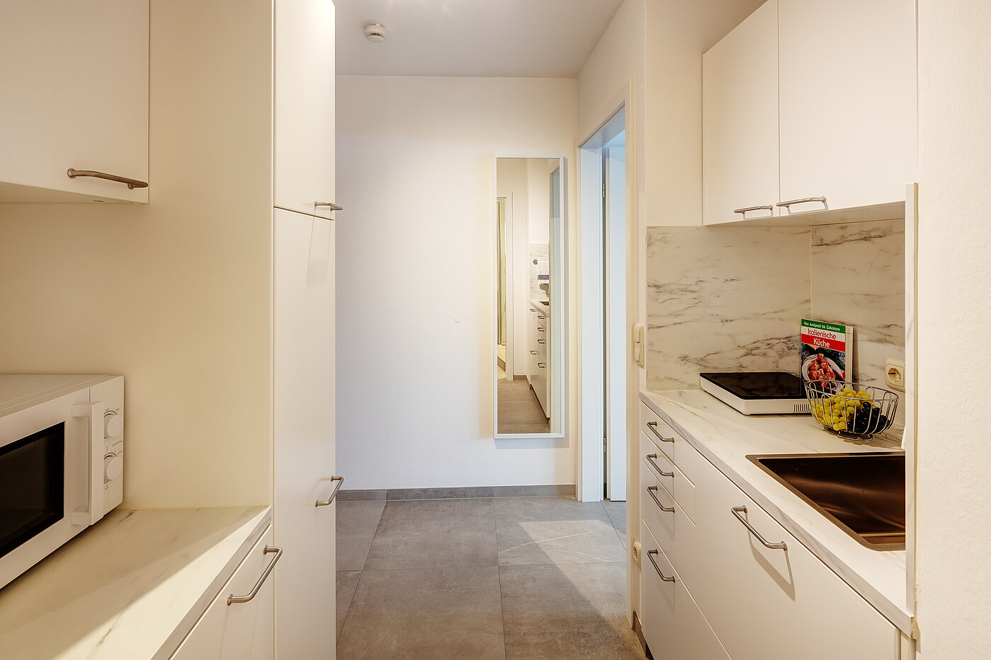 多层公寓 与 1 房间 | München-Milbertshofen | 704371 | Apartmentküche...