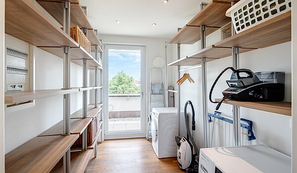 顶层公寓 与 3.5 房间 | München-Oberföhring | 70237 | Hauswirtschaftsraum