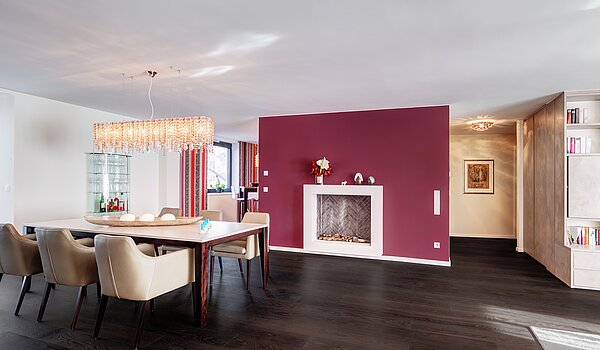 多层公寓 与 3 房间 | München-Schwabing | 1511ML1 | Essbereich mit Kamin