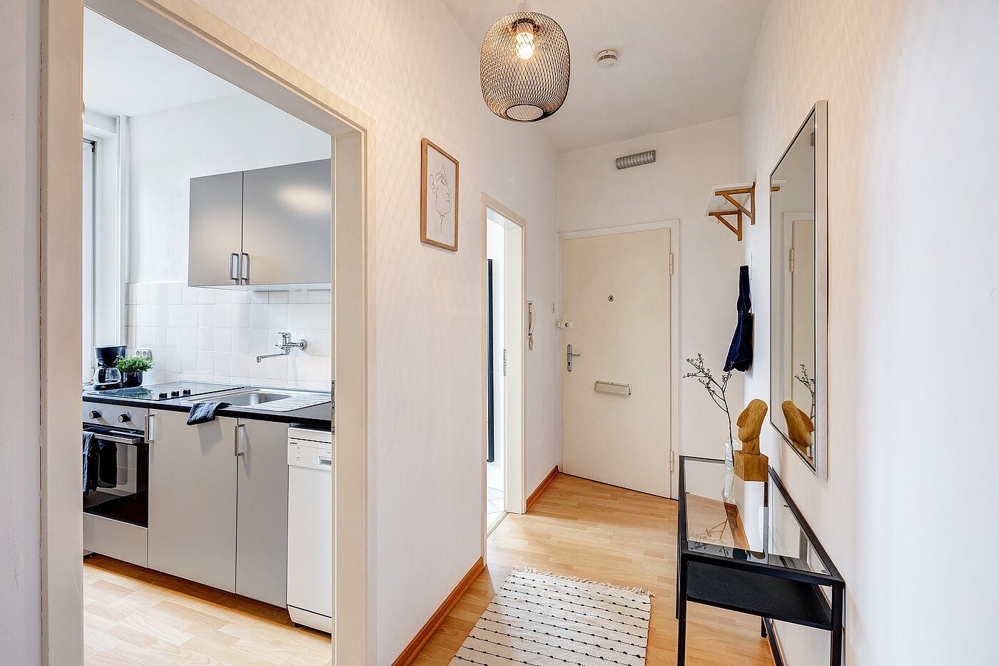 多层公寓 与 1 房间 | München-Schwabing | 701051 | Diele mit...