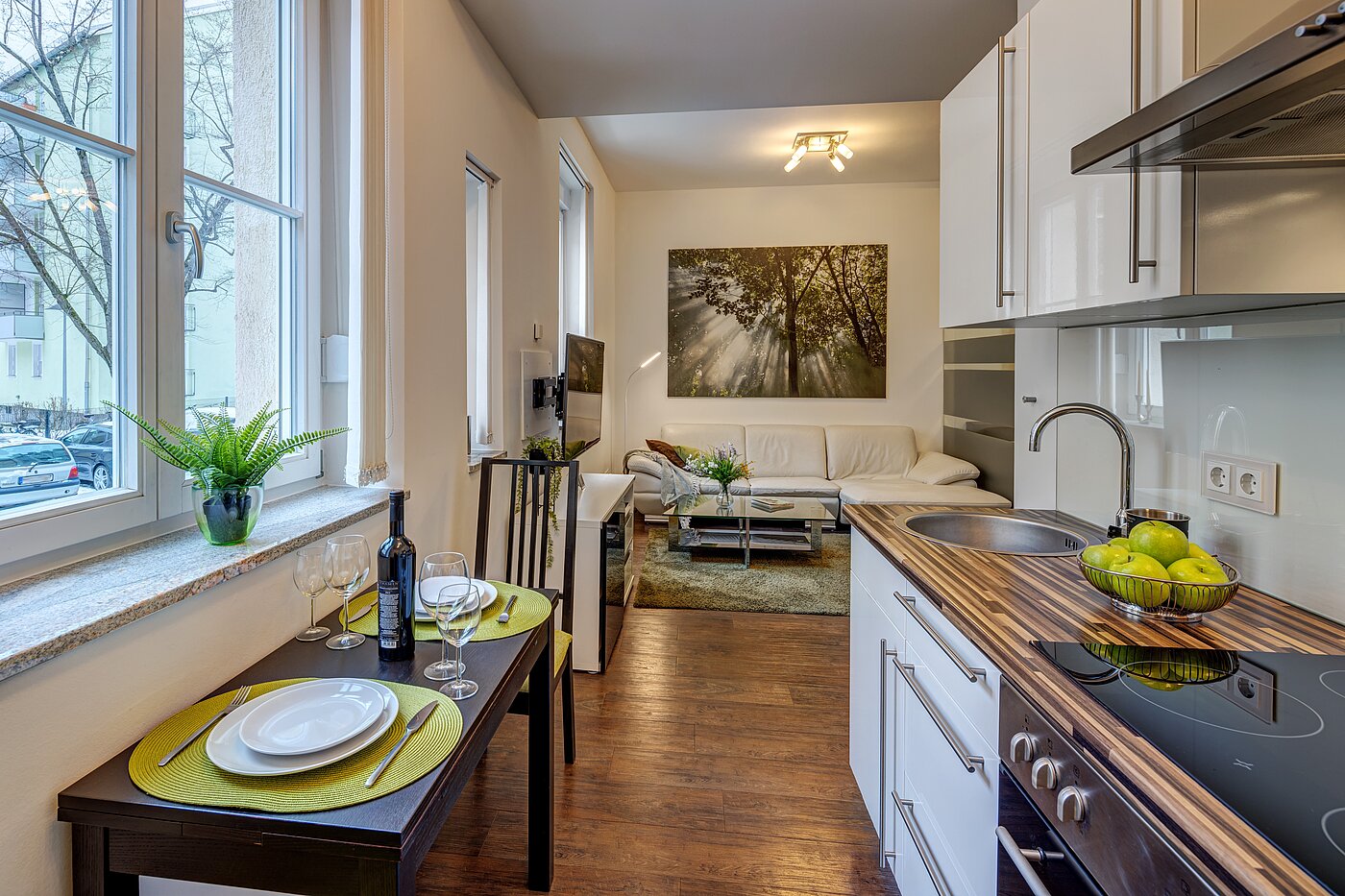 多层公寓 与 1 房间 | München-Neuhausen | 70235 | ...zum Wohnzimmer offen...