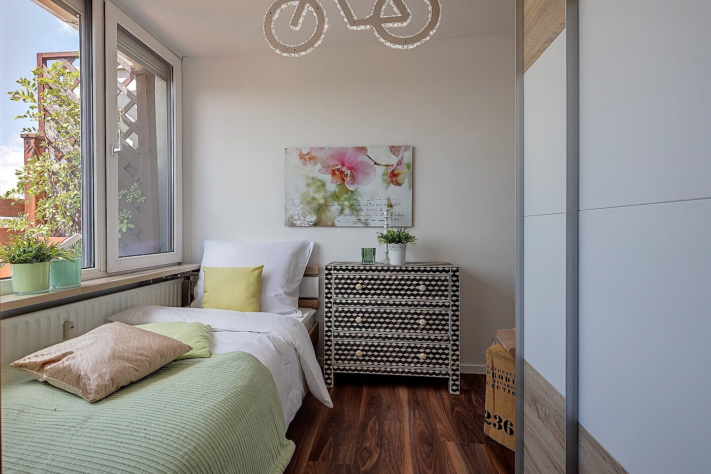 多层公寓 与 1.5 房间 | München-Neuhausen | 1807ML3 | Separates Schlafzimmer