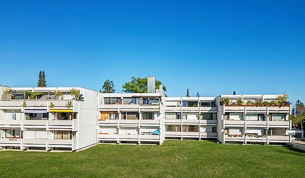 公寓 与 2 房间 | München-Feldmoching | 70466 | Ansicht vom Innenhof aus