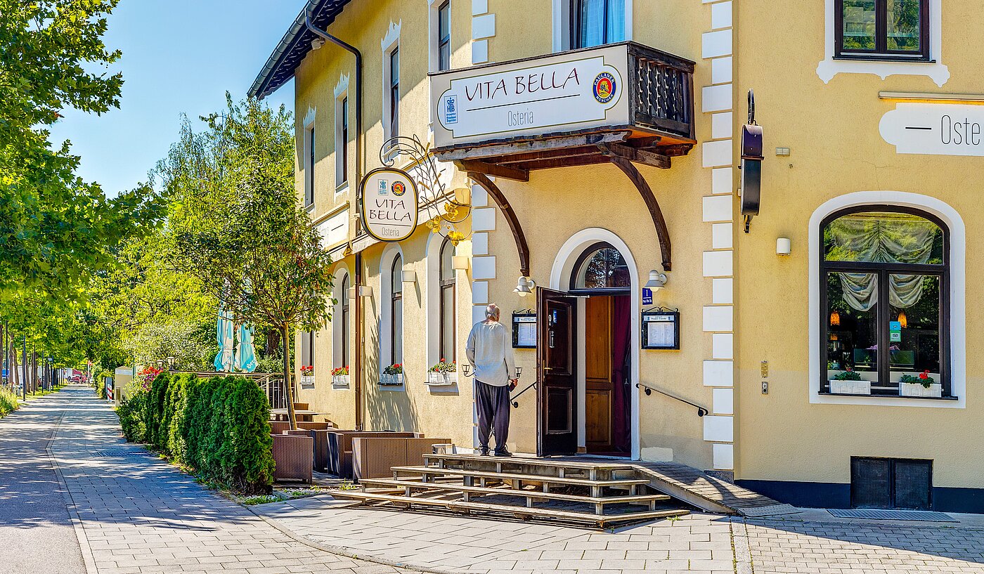 多层公寓 与 1 房间 | Ottobrunn | 2301ML1 | Gastronomische Vielfalt in der Nähe