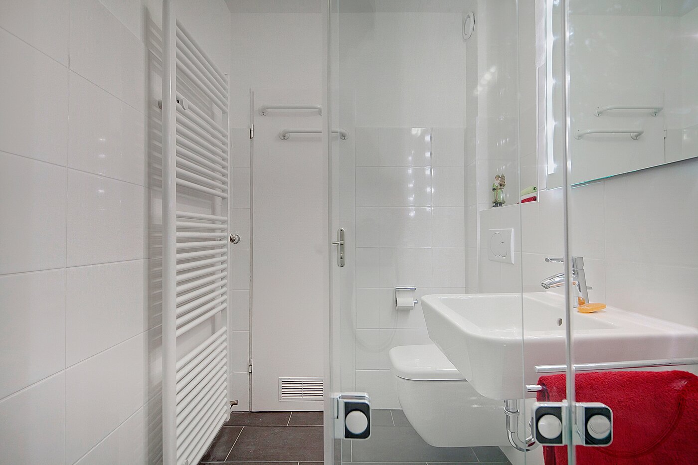 多层公寓 与 2 房间 | München-Maxvorstadt | 70497 | Badezimmer