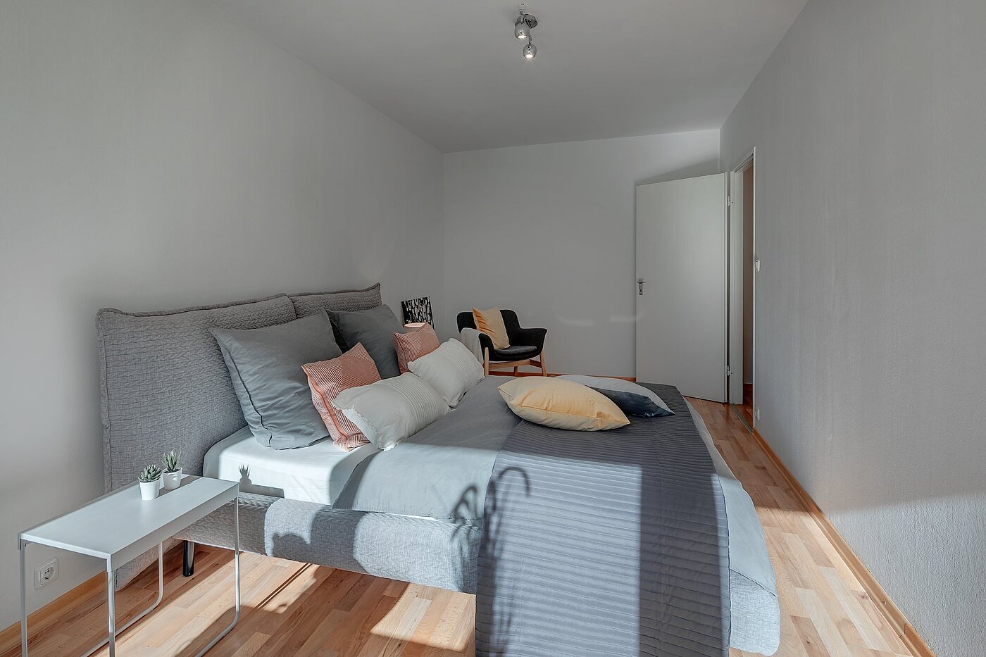 多层公寓 与 2 房间 | München-Sendling | 1810ML5 | Schlafzimmer zum Wohlfühlen...