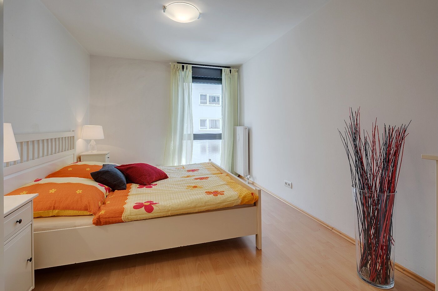 多层公寓 与 2 房间 | München-Isarvorstadt | 1804ML1 | ...Schlafzimmer