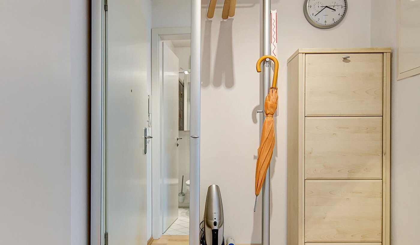 多层公寓 与 1 房间 | München-Isarvorstadt | 2104ML6 | Diele mit Stauraum