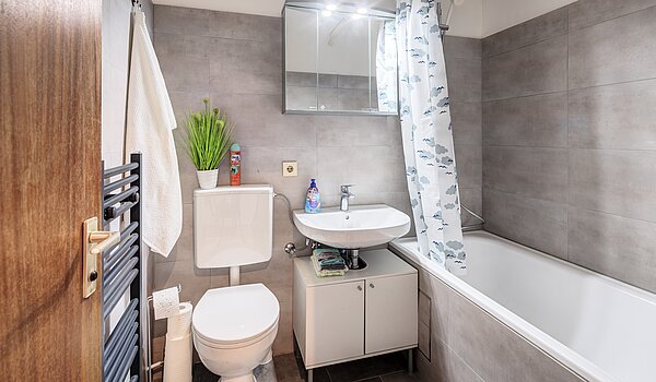 多层公寓 与 1 房间 | München-Haidhausen | 70482 | Modernes Bad