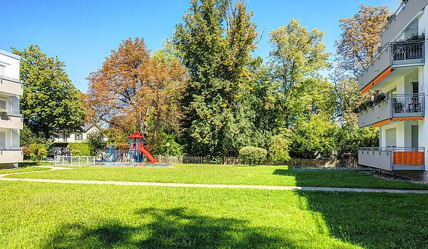 多层公寓 与 3.5 房间 | 70284 | Große Gemeinschaftsflächen