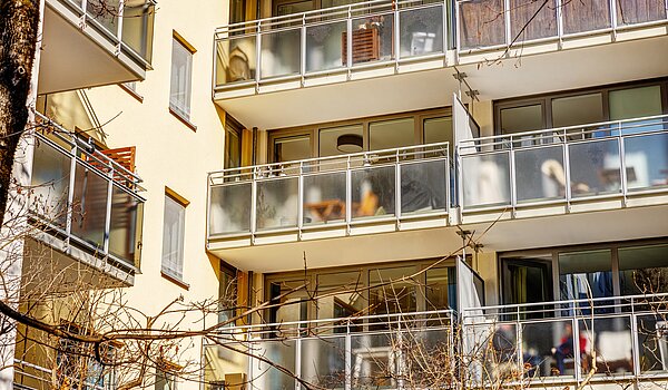 多层公寓 与 2 房间 | München-Maxvorstadt | 70001 | Ansicht Balkon