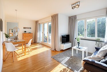 Schwabing-West：现代两居室梦想之家——空房