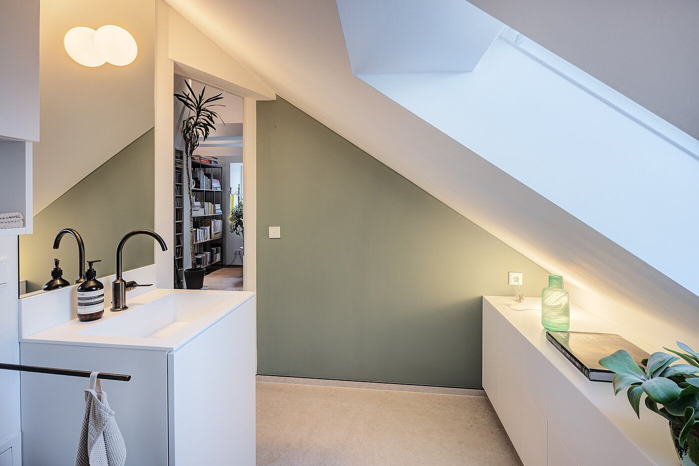 排角屋 与 6 房间 | München-Trudering | 70191 | ...Waschtisch