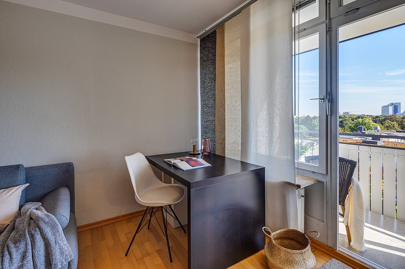 多层公寓 与 1 房间 | München-Schwabing | 2109ML1 | einem perfektem Arbeitsplatz