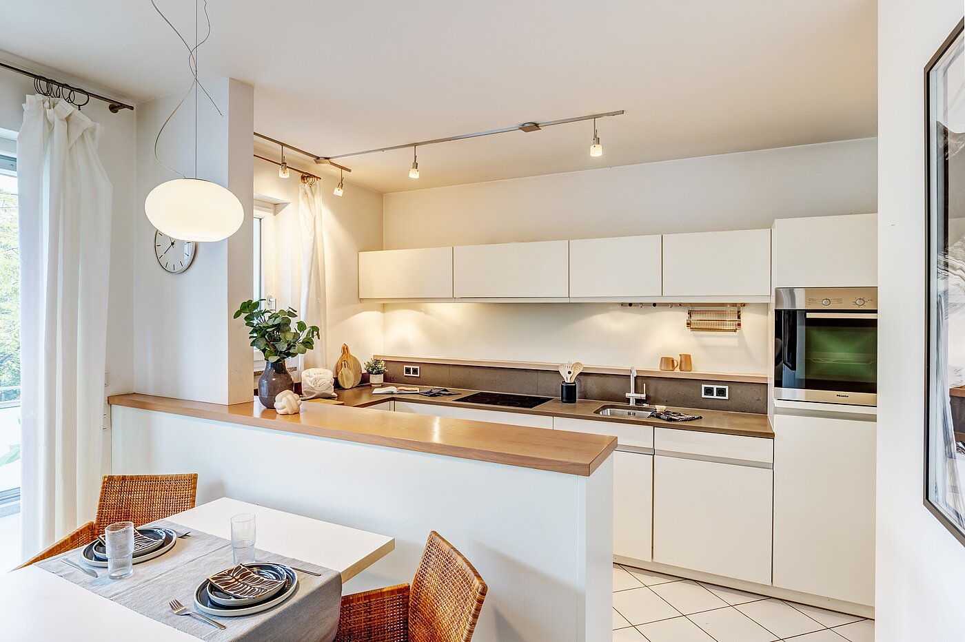 多层公寓 与 3 房间 | München-Neuhausen | 70489 | Moderne Küche...
