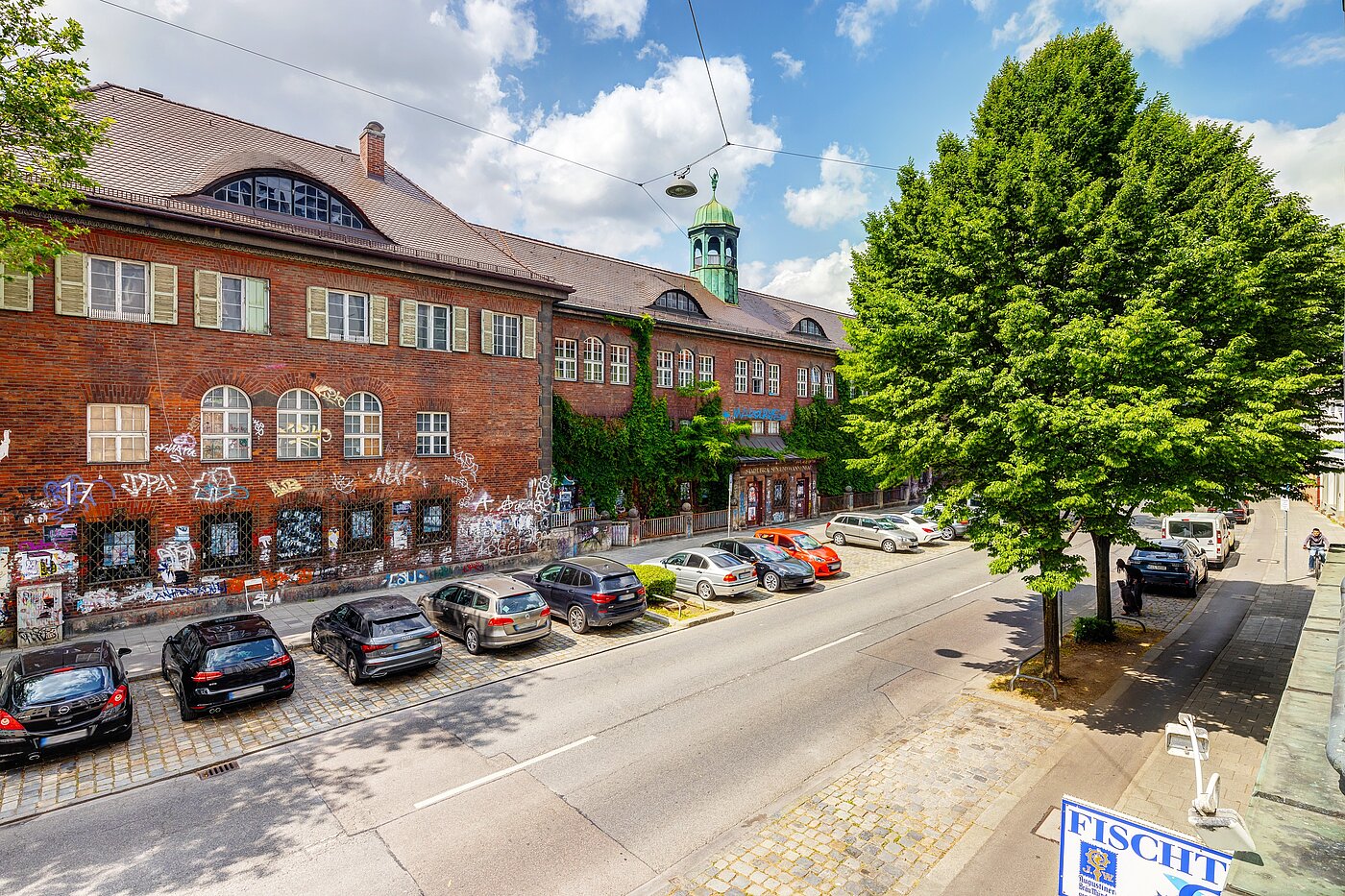 多层公寓 与 2.5 房间 | München-Isarvorstadt | 70121 | Blick zur Straße