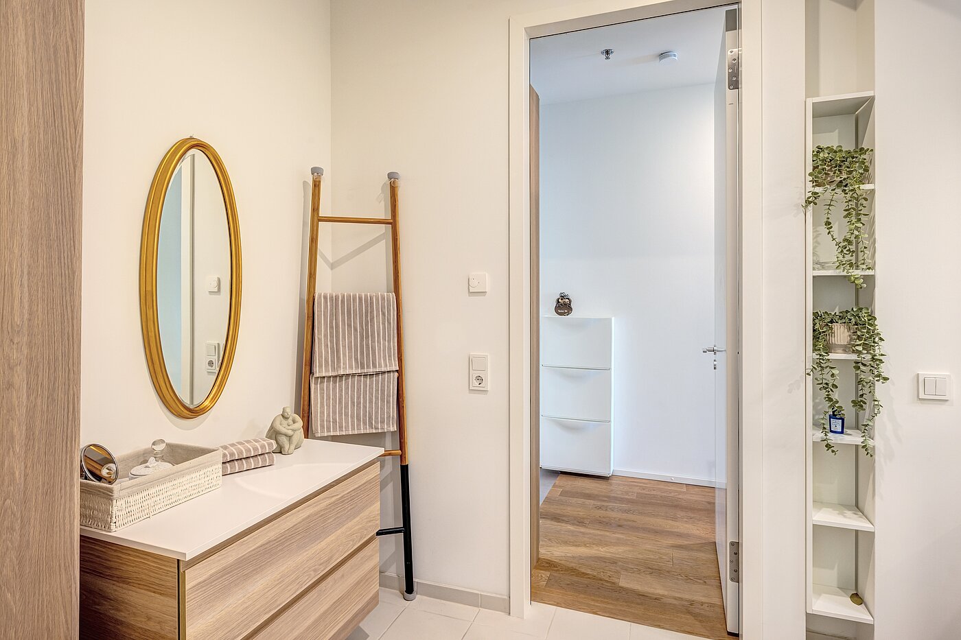 公寓 与 1.5 房间 | München-Neuhausen | 70444 | ...begehbar
