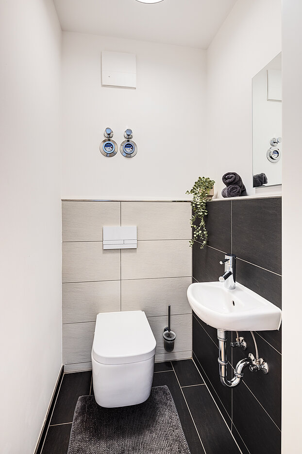 顶层公寓 与 2 房间 | München-Bogenhausen | 70385 | ...Gäste-WC