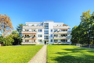 Stockdorf：有 3.5 个房间的雅致公寓，位于乡村，但靠近市中心