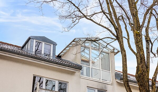 多层公寓 与 2 房间 | Poing | 70373 | ...Wintergarten...