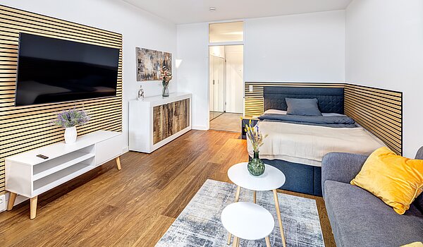 公寓 与 1 房间 | München-Milbertshofen | 70183 | Mit Couch und Flatscreen