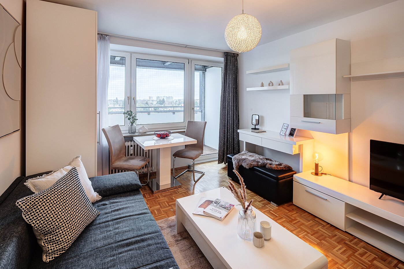 公寓 与 1 房间 | München-Forstenried | 70190 | Wohnen, Essen...